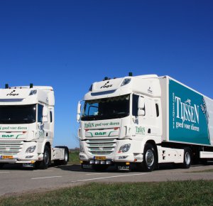 STIJLVOLLE DAF CF BIJ TIJSSEN GOED VOOR DIEREN 