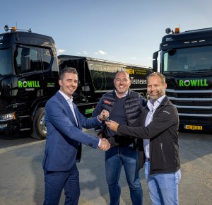 Rowill Transport gaat zand en grint vervoeren met Scania Hybride