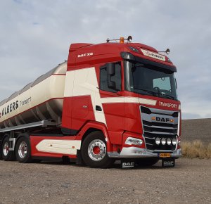 ALBERS GROEP INVESTEERT IN vijf daF XG-TREKKERS