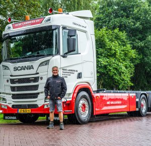 Rene Lammers Transport zet eerste stap in verduurzaming wagenpark met Scania 40R BEV