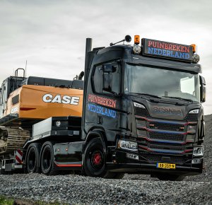 Nieuwe Scania 590 pk V8 zwaartransporttrekker versterkt slagkracht van Puinbreken Nederland