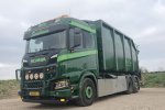 Geurts Boom & Groen kiest voor comfortabele Scania V8 met haakarm en afneembare kraan 