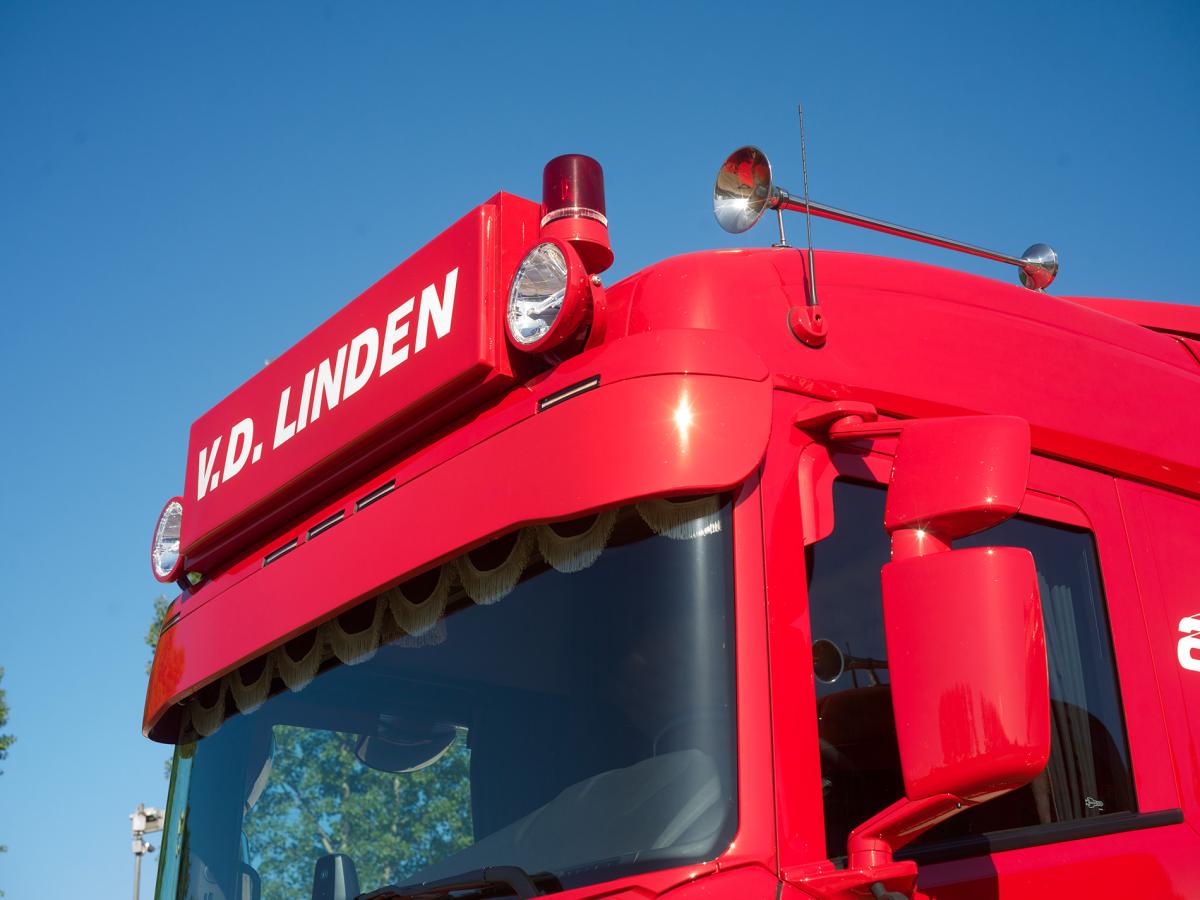 Van der Linden Grondwerken moderniseert wagenpark met drie nieuwe Scania’s