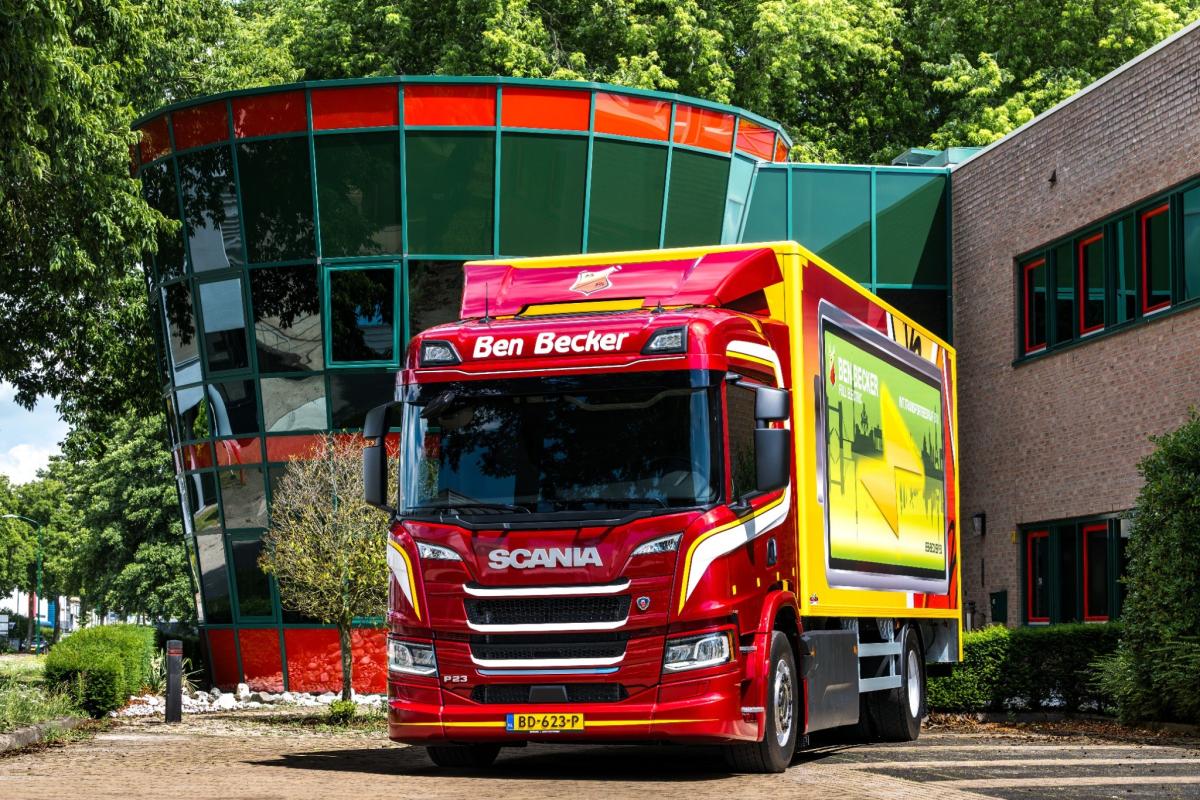 Ben Becker zet eerste stap naar zero-emissiedistributie met elektrische Scania 23P
